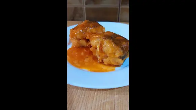 Хек в томатном соусе