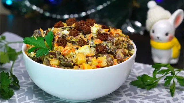 Вкуснейший салат с грибами и фасолью
