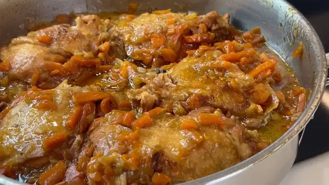 Вкусный ужин в сковороде