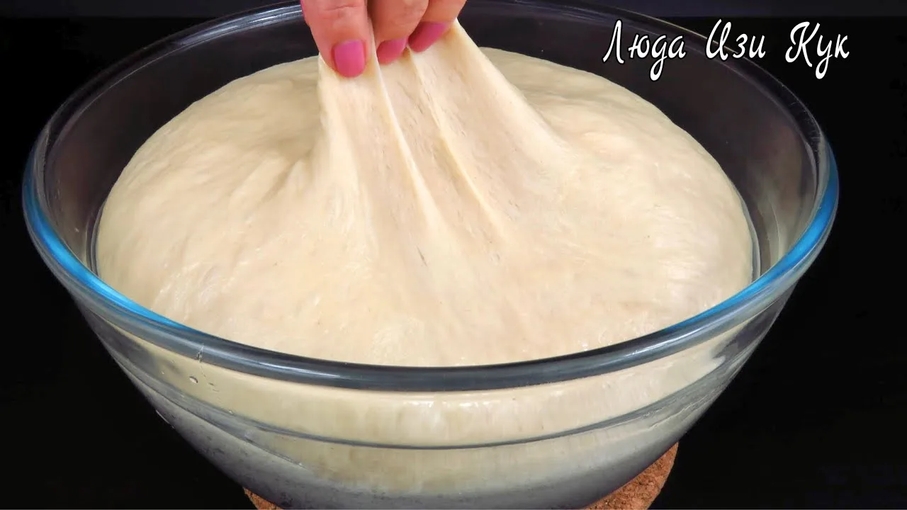 Вкусное сдобное дрожжевое тесто для пирогов, пирожков и булочек
