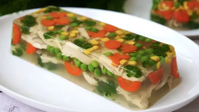 Заливное из курицы