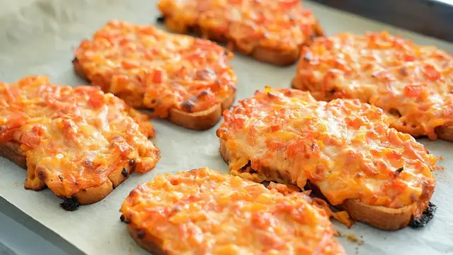 Вкусные горячие бутерброды