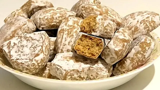 Медовые пряники в сахарной глазури