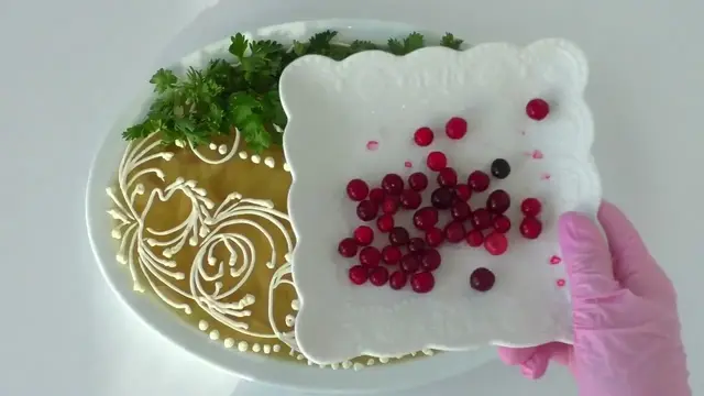 Вкусное куриное заливное