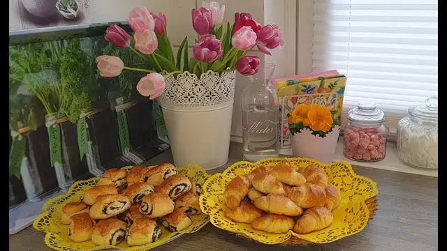 Рогалики с маком в духовке 