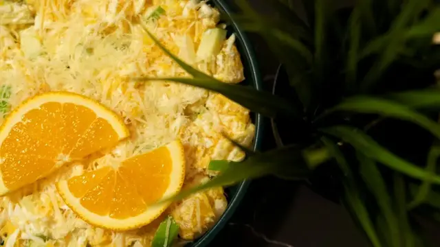 Вкусный салат с апельсинами