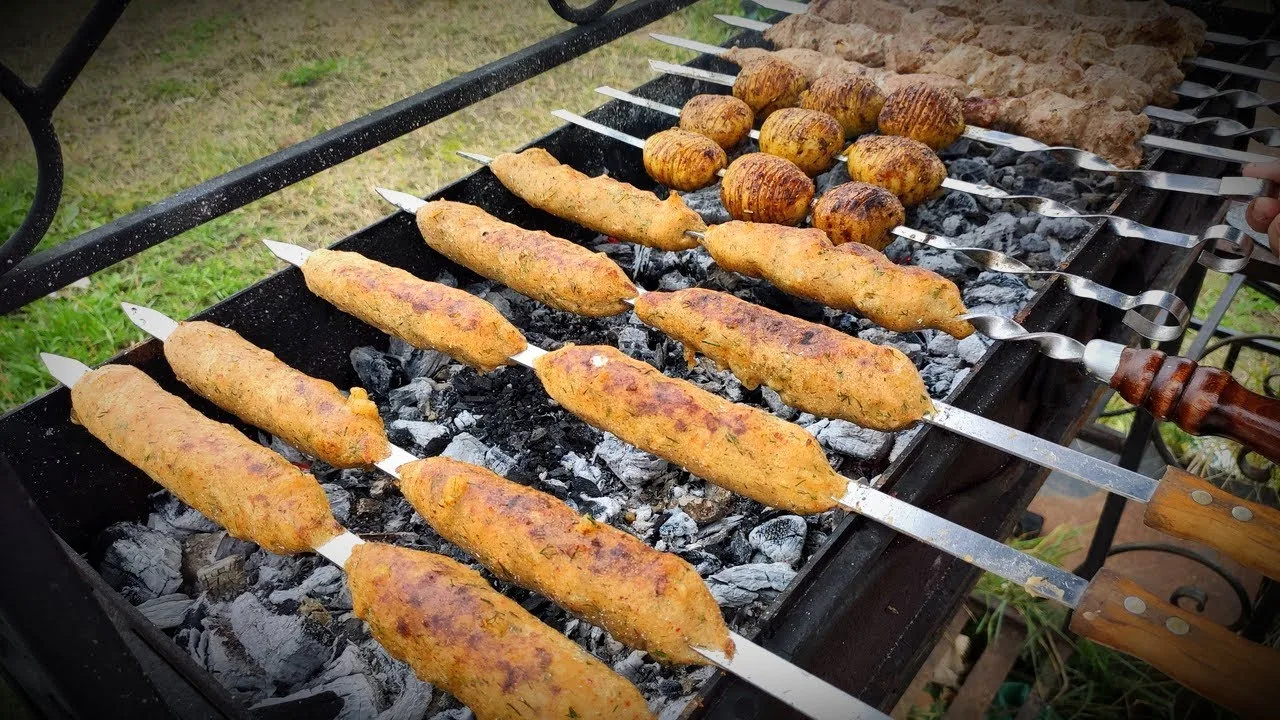Картофель на мангале