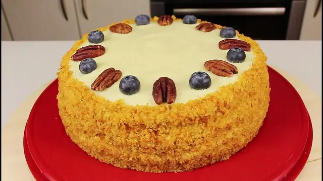 Очень вкусный постный морковный торт