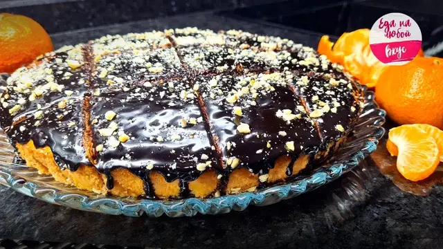 Мандариновый кухен с шоколадной глазурью