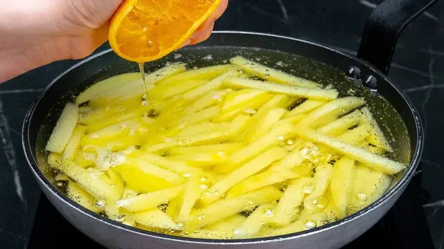 Картошка фри с апельсиновым соком