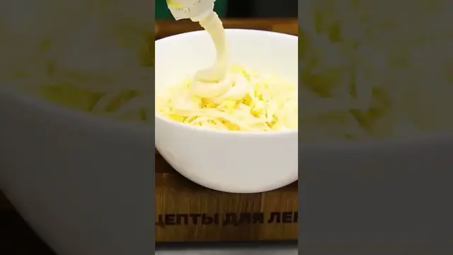 Ленивые пирожки с луком и яйцом