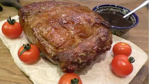 Сочная и нежная свинина в духовке 