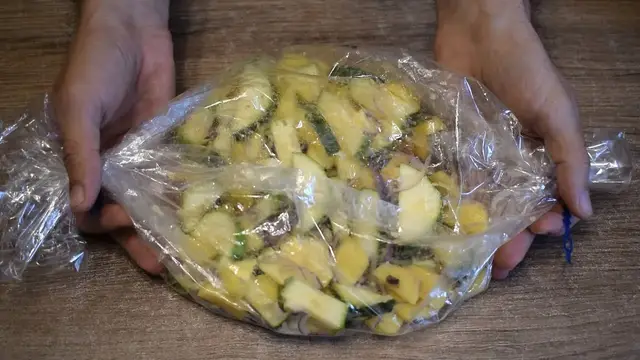 Овощи с мясом в духовке на ужин