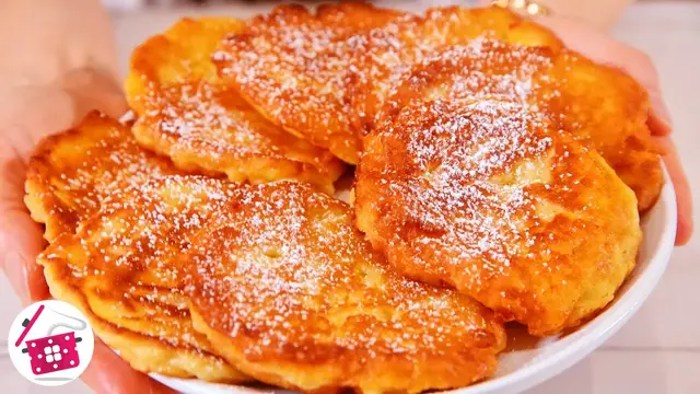 Сочные яблочные оладьи