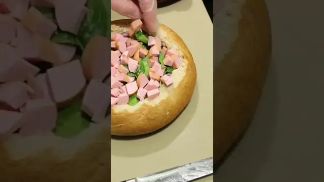 Пицца в хлебе