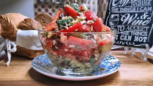 Новый овощной салат по-кавказски