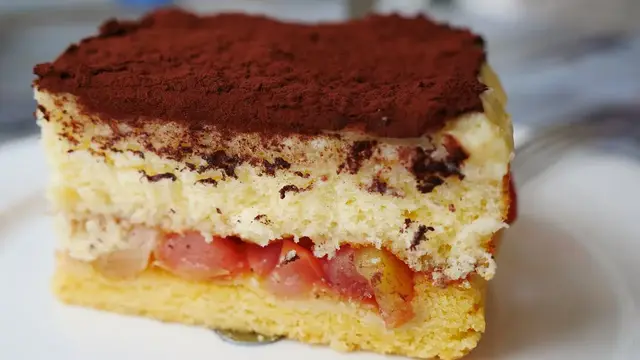Вкусный и пропитанный яблочный торт 