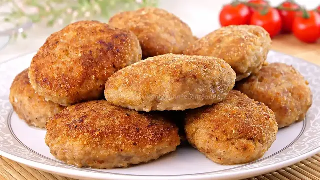 Домашние мясные котлеты на сковородке и в духовке 
