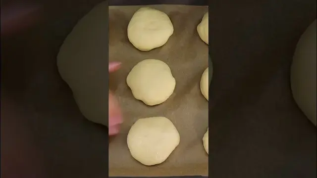 Булочки с заварным кремом