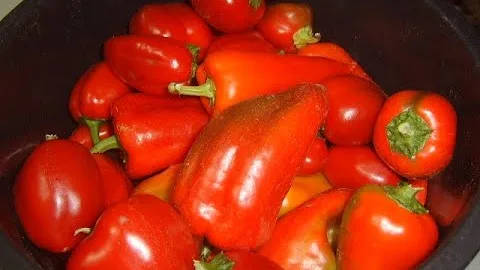 Салат из перца с капустой