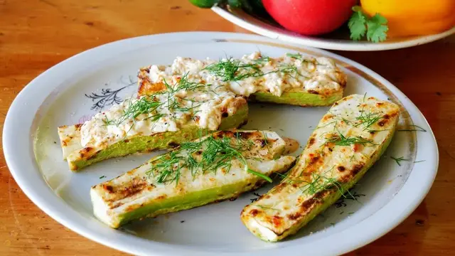 Кабачки с сыром на мангале