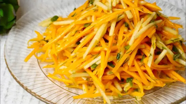 Вкуснейший витаминный салат