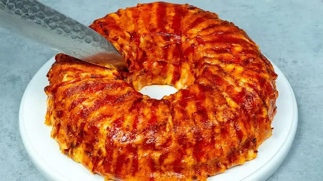 Запечённое куриное филе с беконом и картофелем