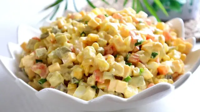 Вкусный картофельный салат Мозаика