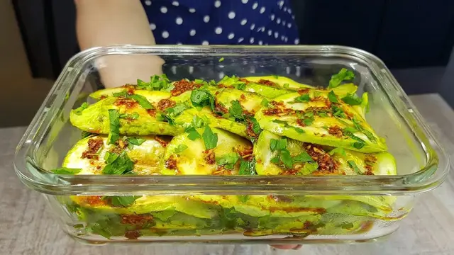 Запеченные кабачки