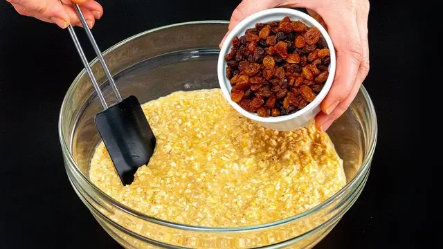 Запеканка из яблок и банана с овсяными хлопьями