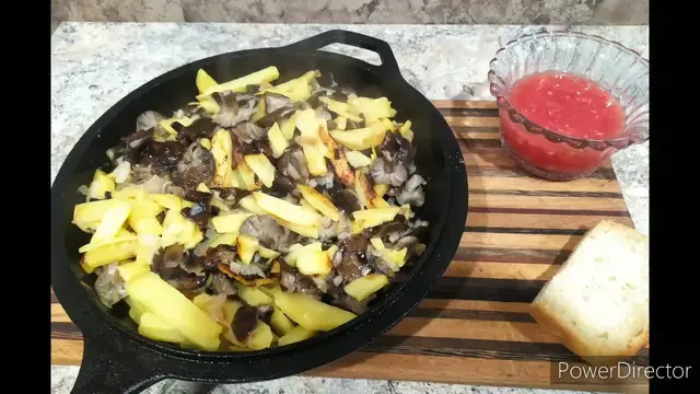 Жаренная картошка с грибами