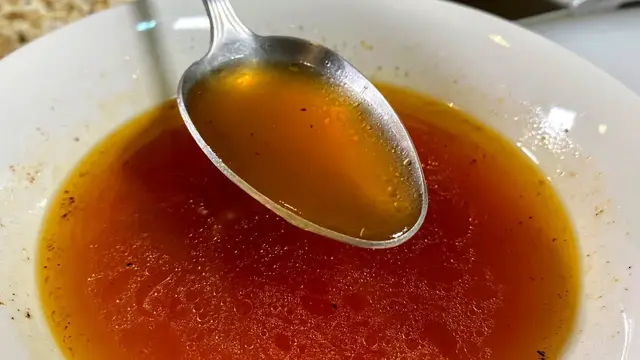 Ароматный мясной бульон 