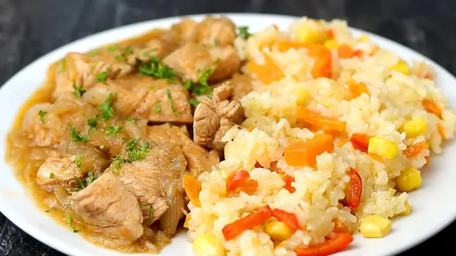 Куриная грудка с рисом