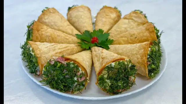 Салат в лаваше