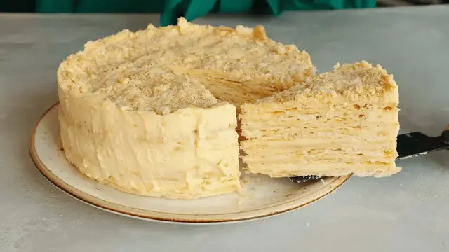 Вкусный торт наполеон
