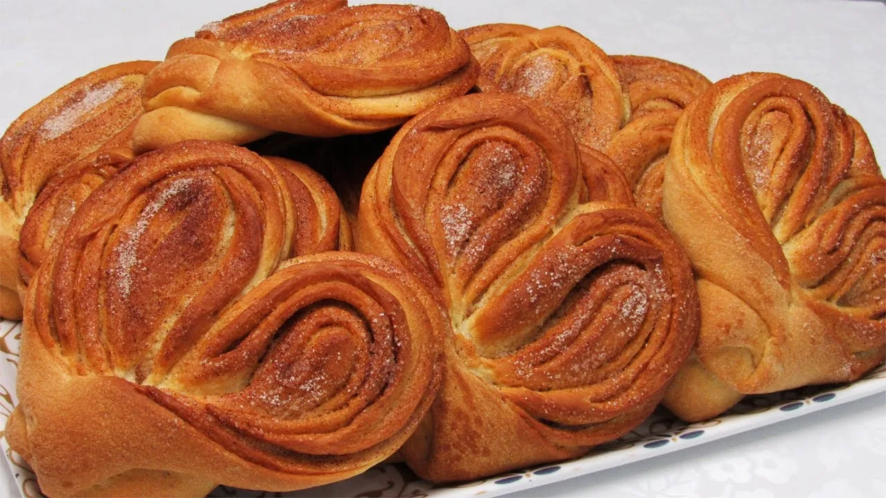 Постные плюшки без яиц, масла и молока