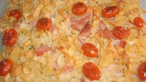 Гратен из макарон и ветчины