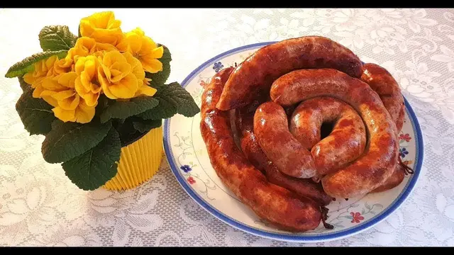Домашняя колбаса на праздничный стол