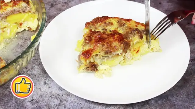 Картофель с фаршем и сыром в духовке