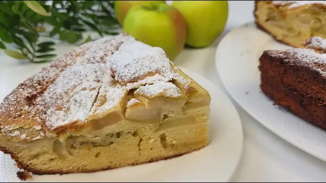 Шарлотка с яблоками