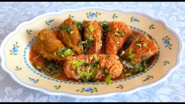 Голубчики из кудрявой капусты