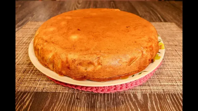 Новый пышный банановый пирог на сковороде