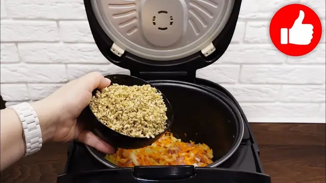 Перловая каша с курицей в мультиварке на ужин