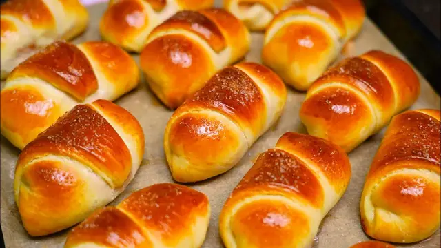 Воздушные пирожки с яблоками
