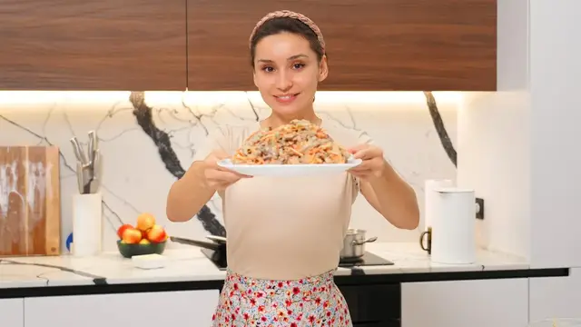 Пикантный салат с печенью
