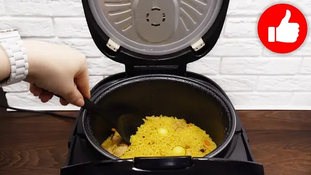 Вкусный рассыпчатый плов со свининой в мультиварке
