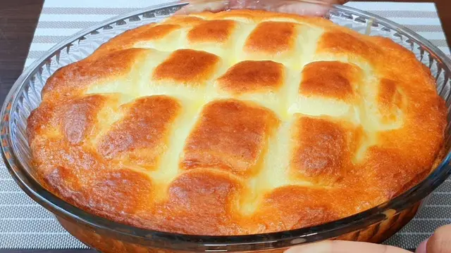 Простой пирог с яйцом