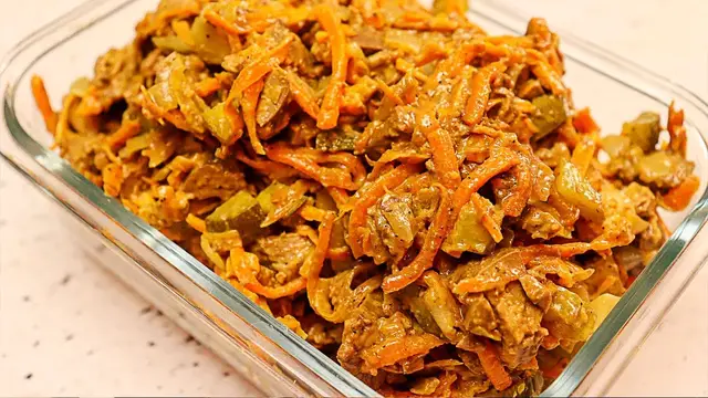 Полезный и вкусный салат с куриной печенью