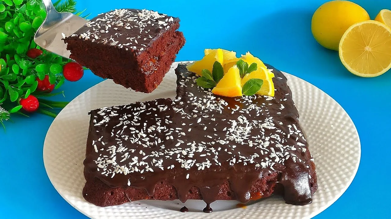 Шоколадный торт без яиц, сливочного масла и молока