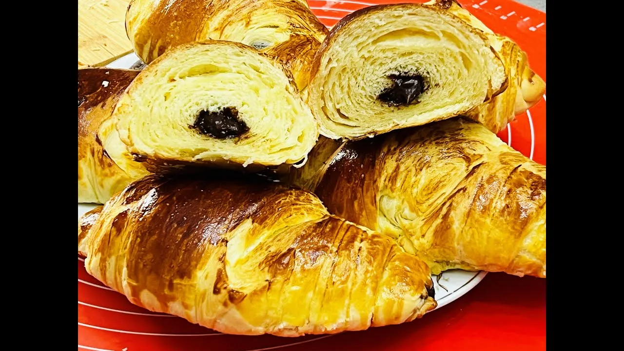 Вкусные круассаны на завтрак